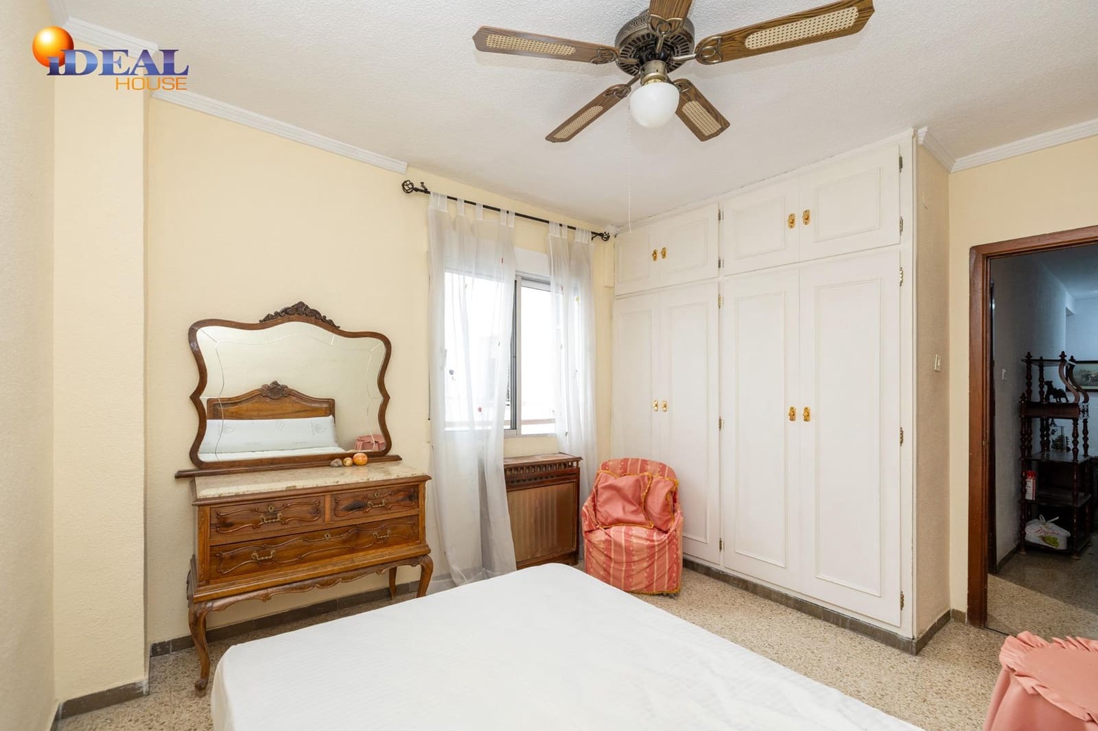 5 soverom Leilighet til salgs i Granada by med garasje - € 368 000 (Ref: 9434160)