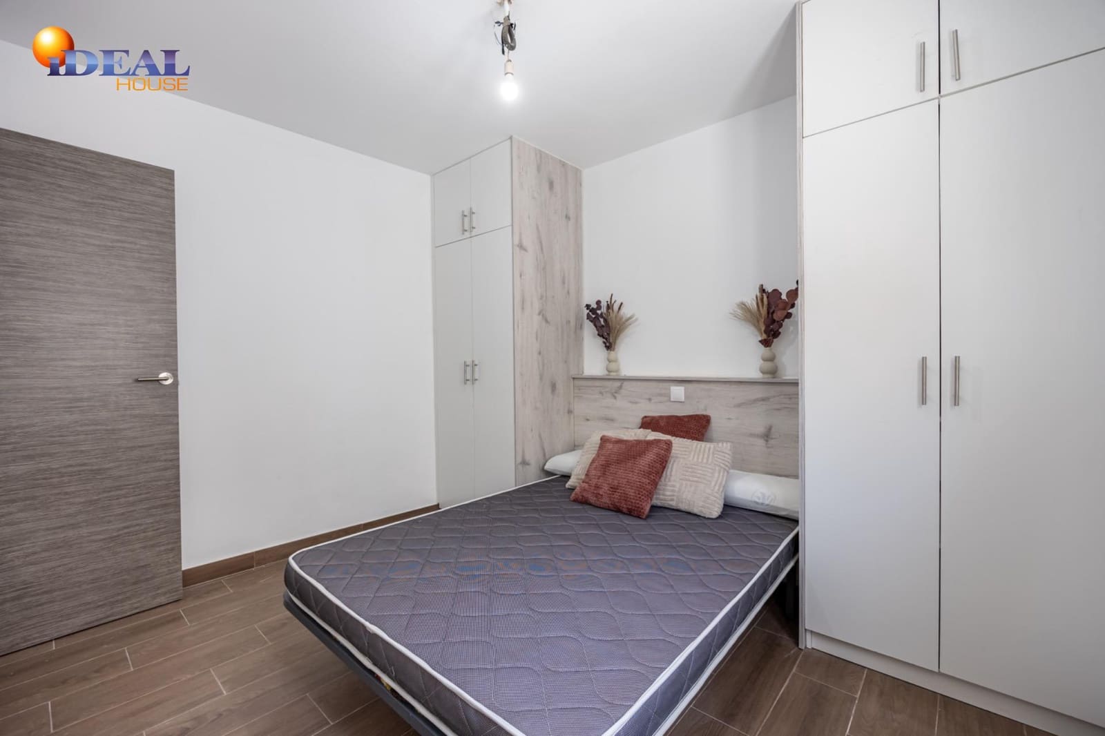 2 makuuhuone Omakotitalo myytävänä paikassa Lanjaron mukana 
autotalli - 123 000 € (Ref: 9434165)