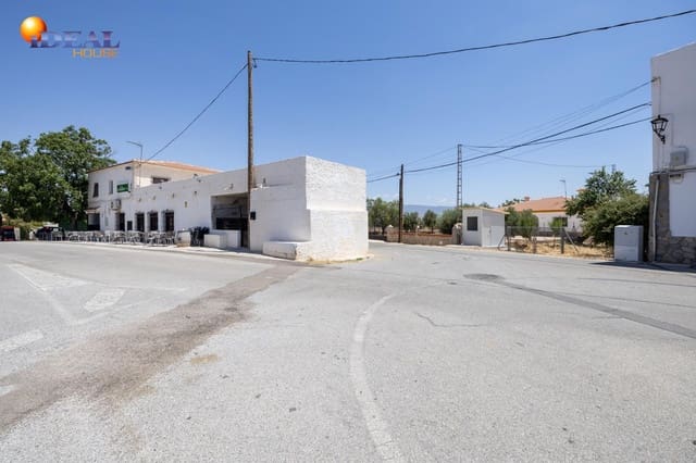 Bar/Restaurante de 4 habitaciones en Huéneja en venta - 245.000 € (Ref: 9434167)
