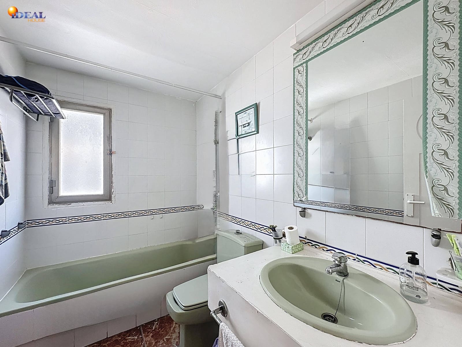 Apartamento de 1 habitación en Roquetas de Mar en venta con piscina - 195.000 € (Ref: 9434168)