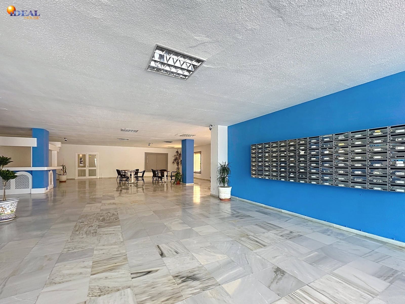 Apartamento de 1 habitación en Roquetas de Mar en venta con piscina - 195.000 € (Ref: 9434168)