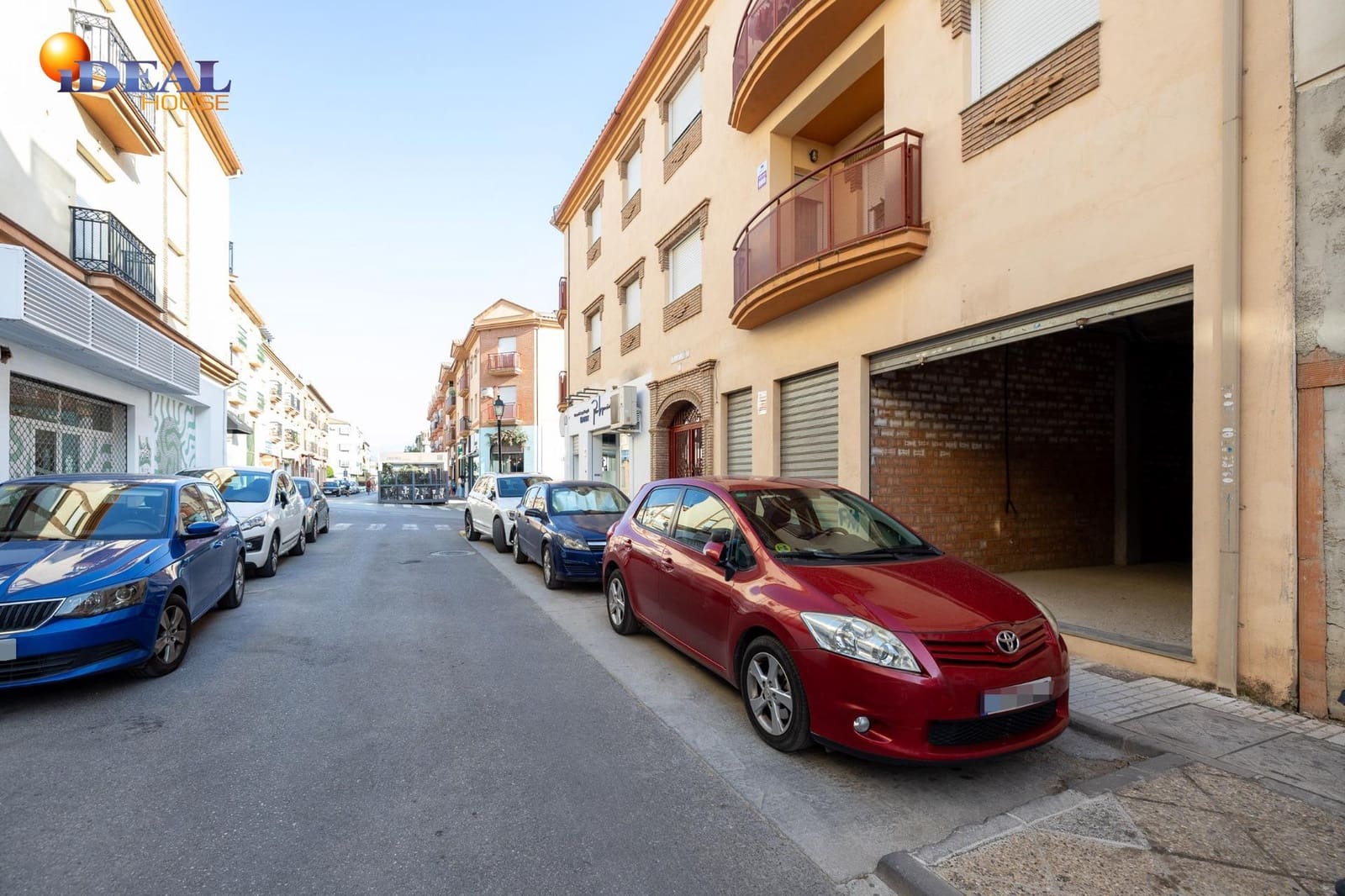 Comercial para venda em Peligros - 59 000 € (Ref: 9434172)