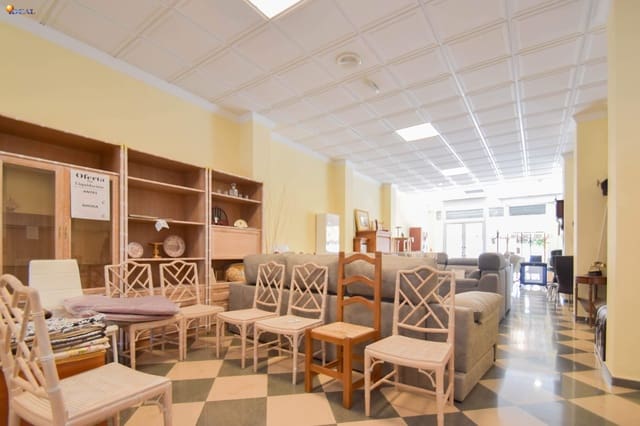 Comercial para venda em Montefrío - 200 000 € (Ref: 9434174)