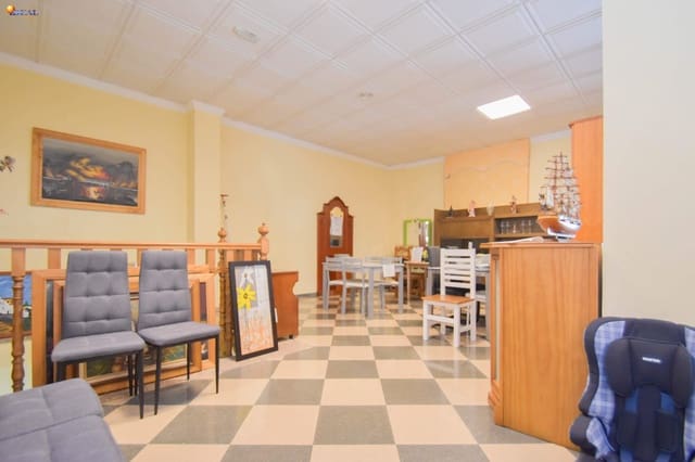 Comercial para venda em Montefrío - 200 000 € (Ref: 9434174)