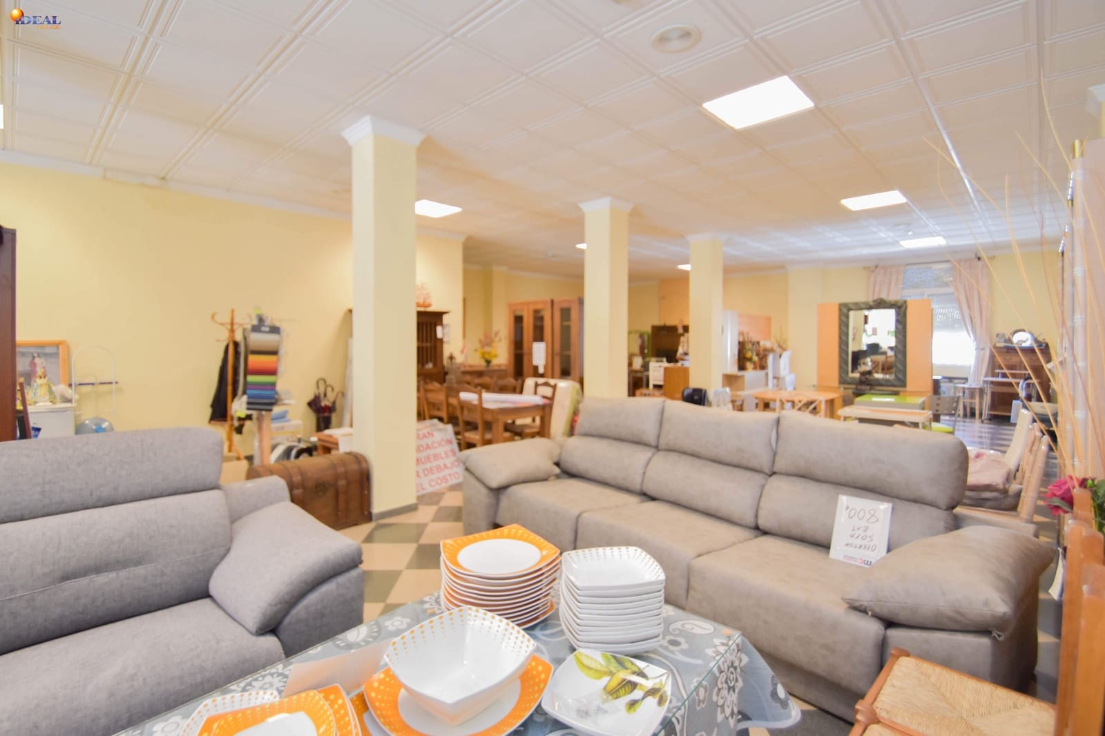 Commercial for sale in Montefrio - € 200,000 (Ref: 9434174)