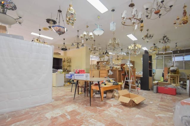 Comercial para venda em Montefrío - 100 000 € (Ref: 9434181)