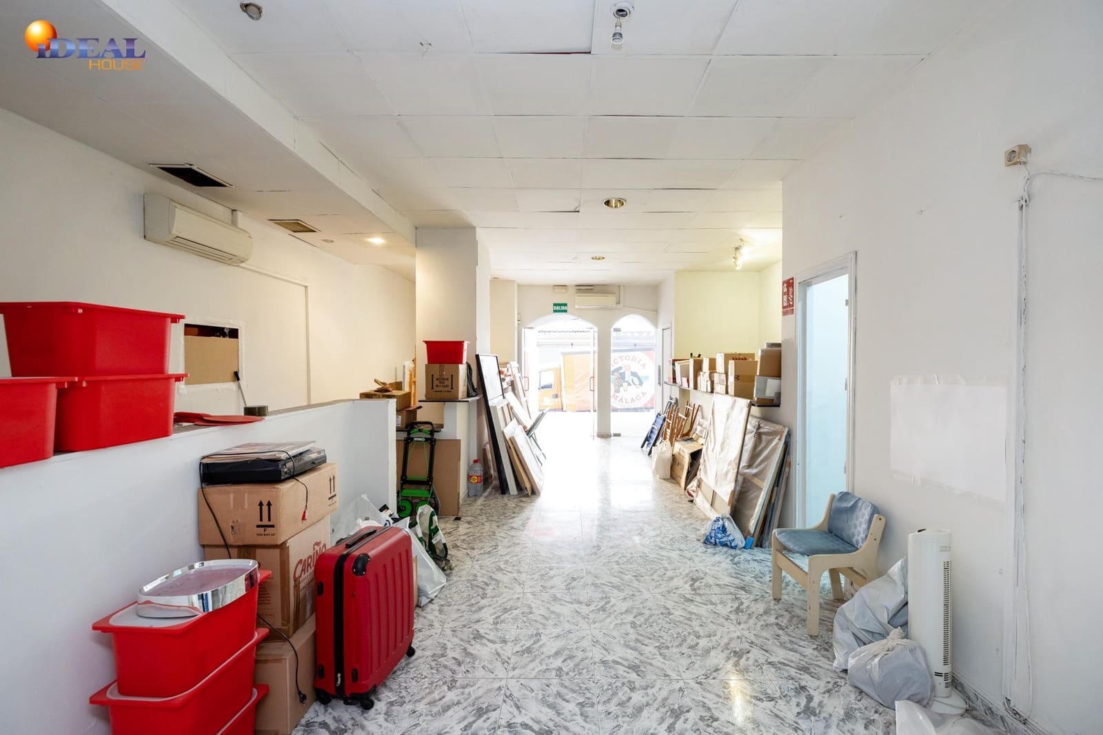 Företag till salu i Granada stad - 200 000 € (Ref: 9434182)