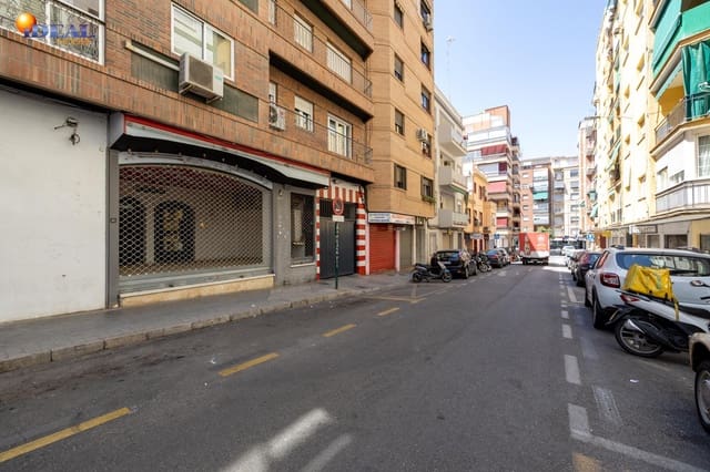 Företag till salu i Camino de Ronda - Rosaleda, Granada stad - 200 000 € (Ref: 9434182)