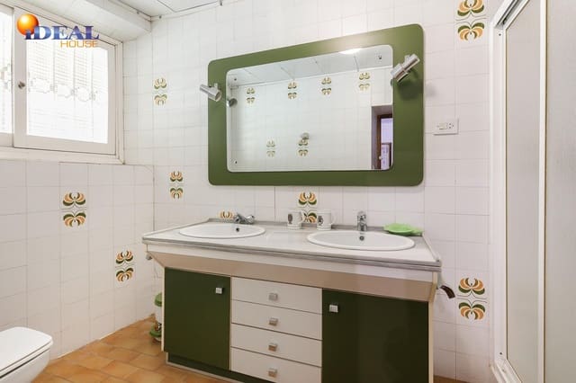 5 sovrum Företag till salu i Moraleda de Zafayona med garage - 199 000 € (Ref: 9434183)