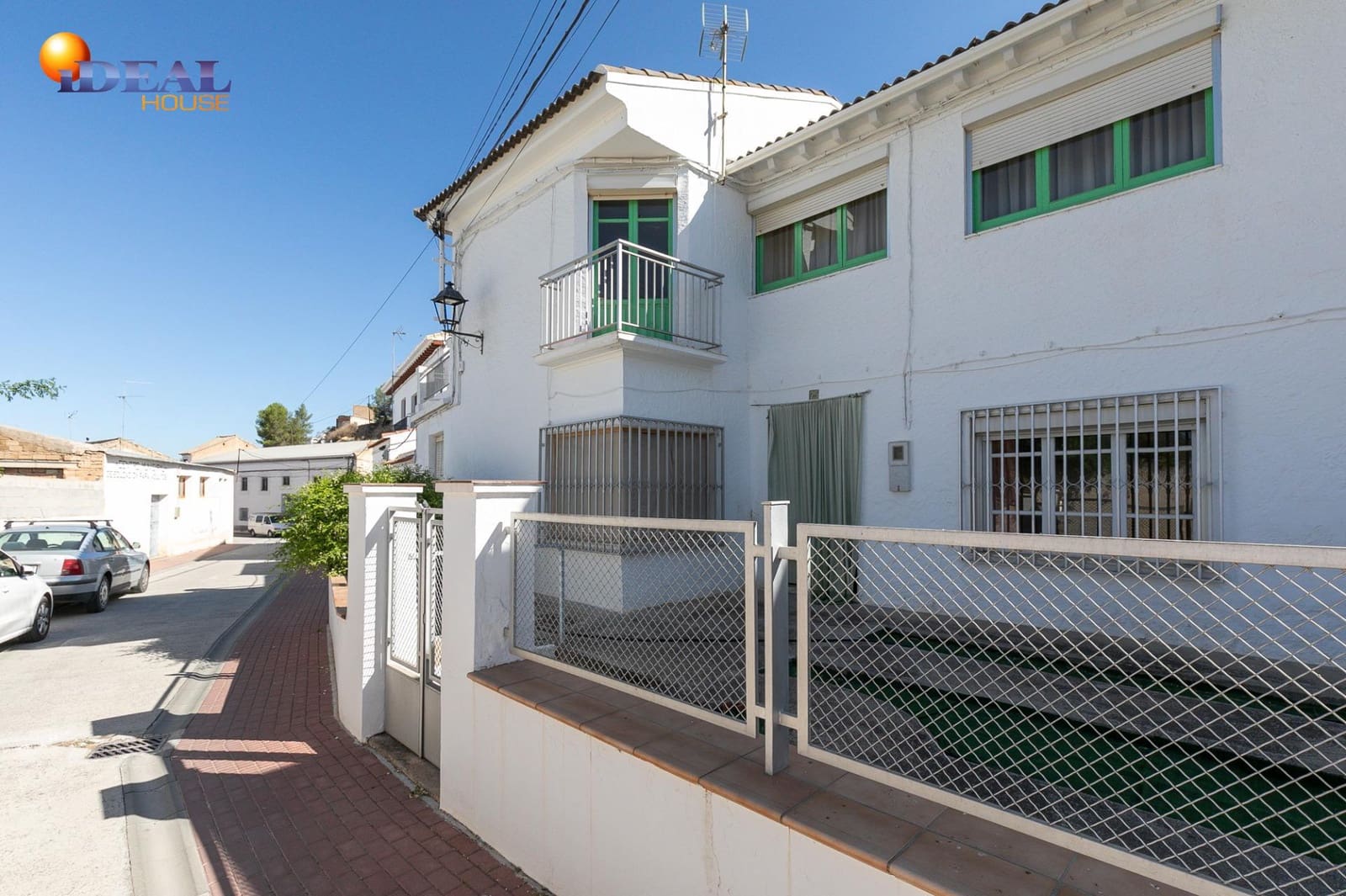 5 bedroom Business for sale in Moraleda de Zafayona with garage - € 199,000 (Ref: 9434183)