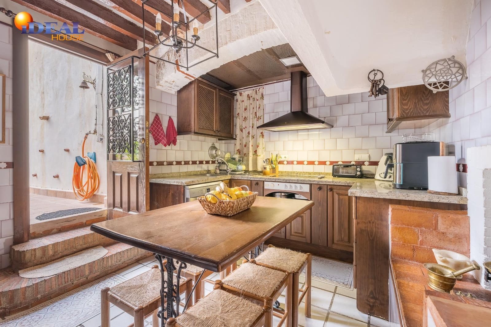 10 camera da letto Villa in vendita in Granada citta con piscina garage - 1.300.000 € (Rif: 9434188)