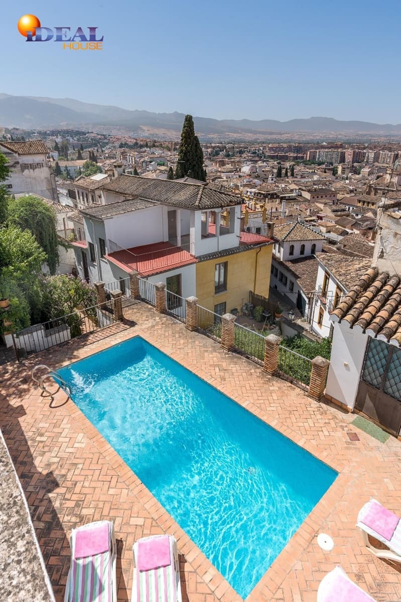 10 camera da letto Villa in vendita in Granada citta con piscina garage - 1.300.000 € (Rif: 9434188)