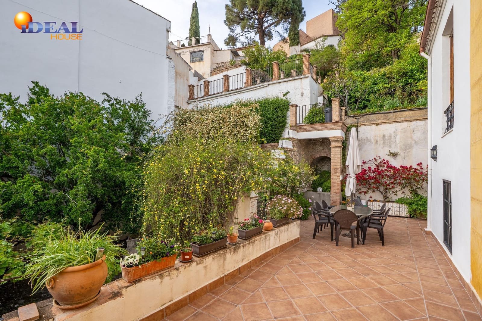 10 camera da letto Villa in vendita in Granada citta con piscina garage - 1.300.000 € (Rif: 9434188)