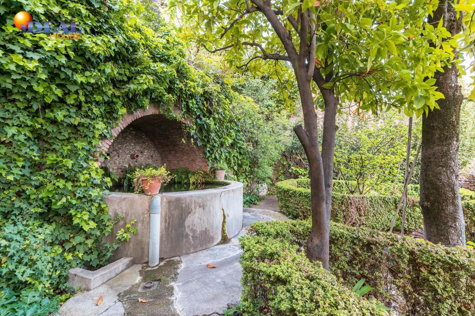 10 camera da letto Villa in vendita in Granada citta con piscina garage - 1.300.000 € (Rif: 9434188)