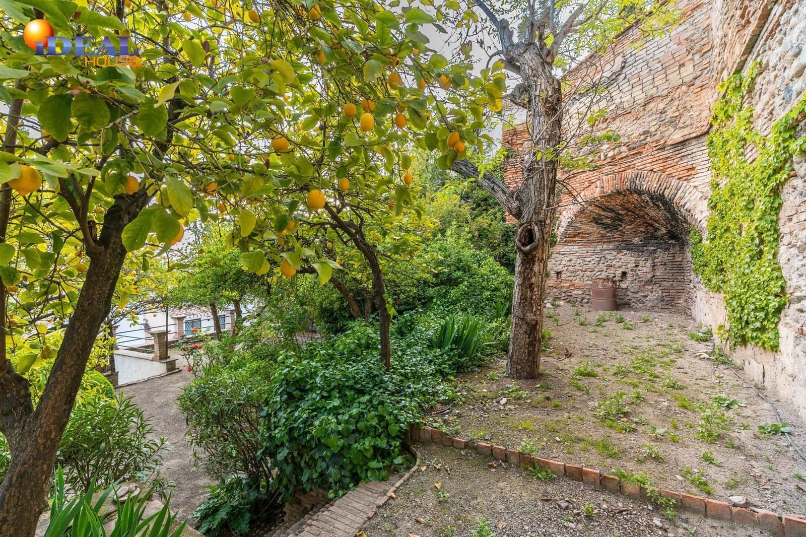 10 camera da letto Villa in vendita in Granada citta con piscina garage - 1.300.000 € (Rif: 9434188)