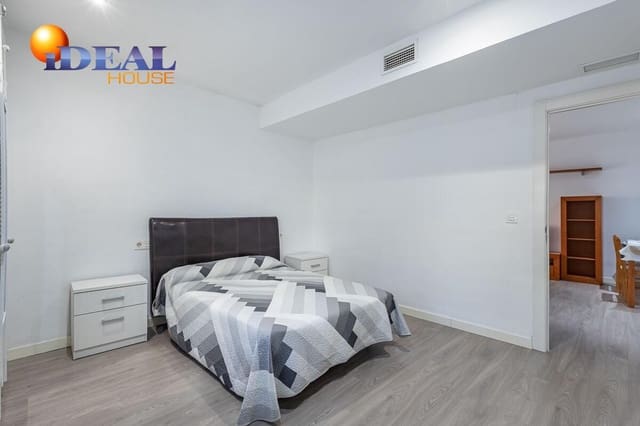 3 makuuhuone Asunto myytävänä paikassa Cerrillo de Maracena - Periodistas, Granada kaupunki - 195 000 € (Ref: 9434192)