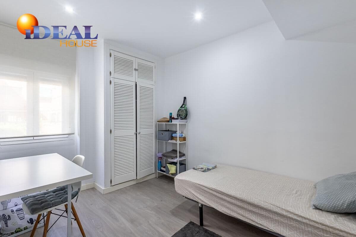 3 makuuhuone Asunto myytävänä paikassa Granada kaupunki - 195 000 € (Ref: 9434192)