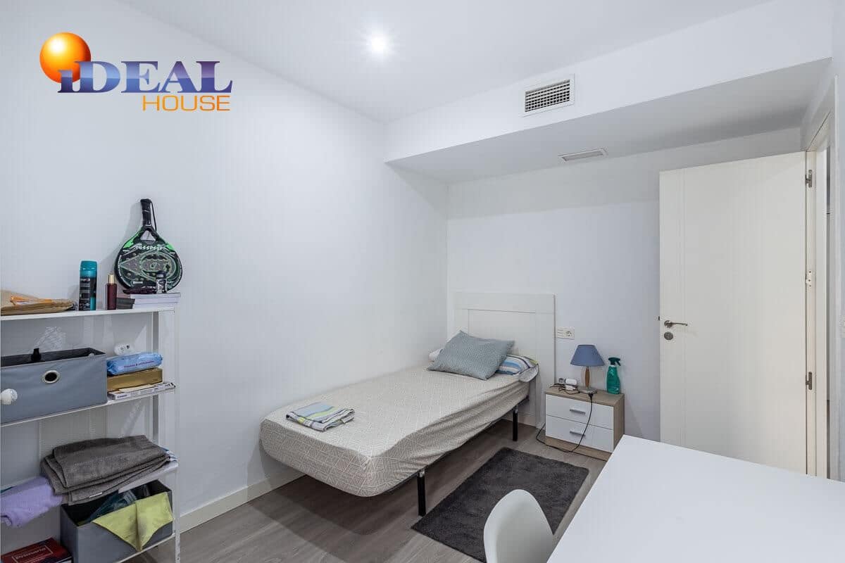 3 makuuhuone Asunto myytävänä paikassa Granada kaupunki - 195 000 € (Ref: 9434192)