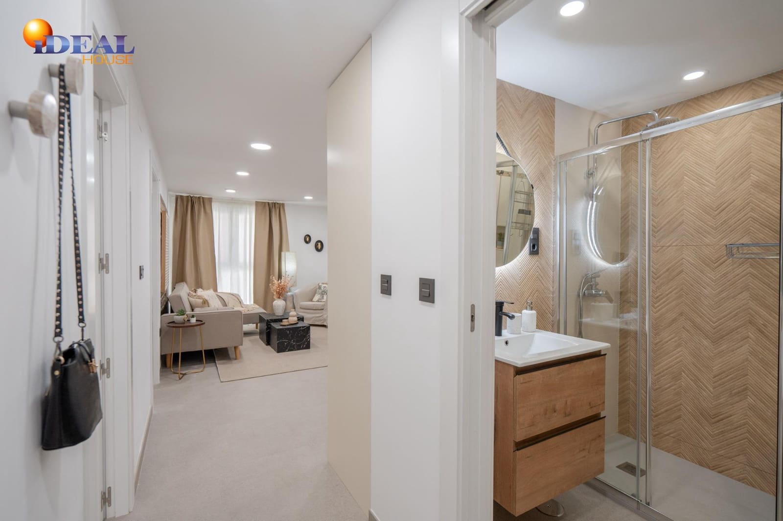 2 sovrum Lägenhet till salu i Granada stad - 205 000 € (Ref: 9434198)