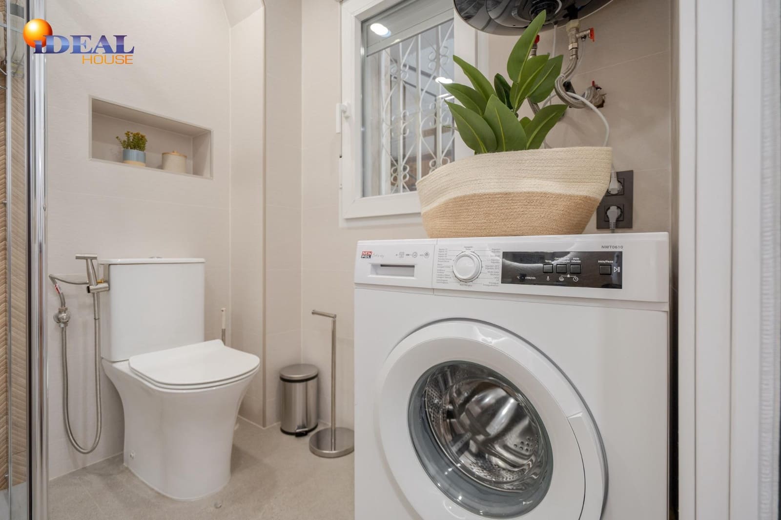 2 sovrum Lägenhet till salu i Granada stad - 205 000 € (Ref: 9434198)