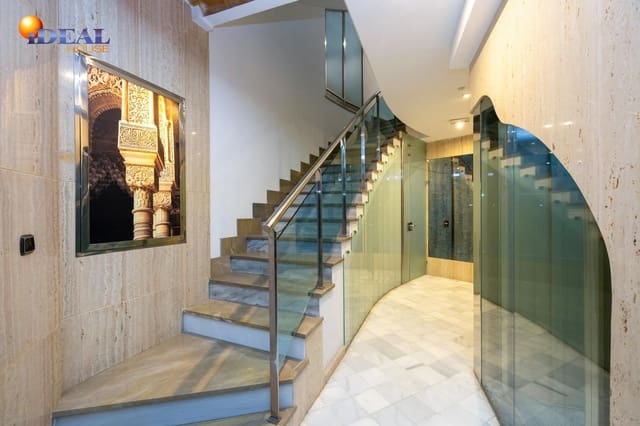 2 quarto Apartamento para venda em Centro - Sagrario, Granada cidade - 420 000 € (Ref: 9434199)