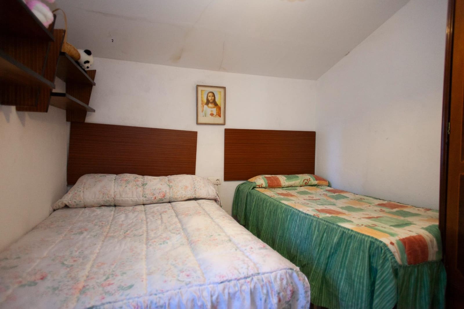 8 bedroom Finca/Country House for sale in Beas de Segura - € 345,000 (Ref: 9434203)