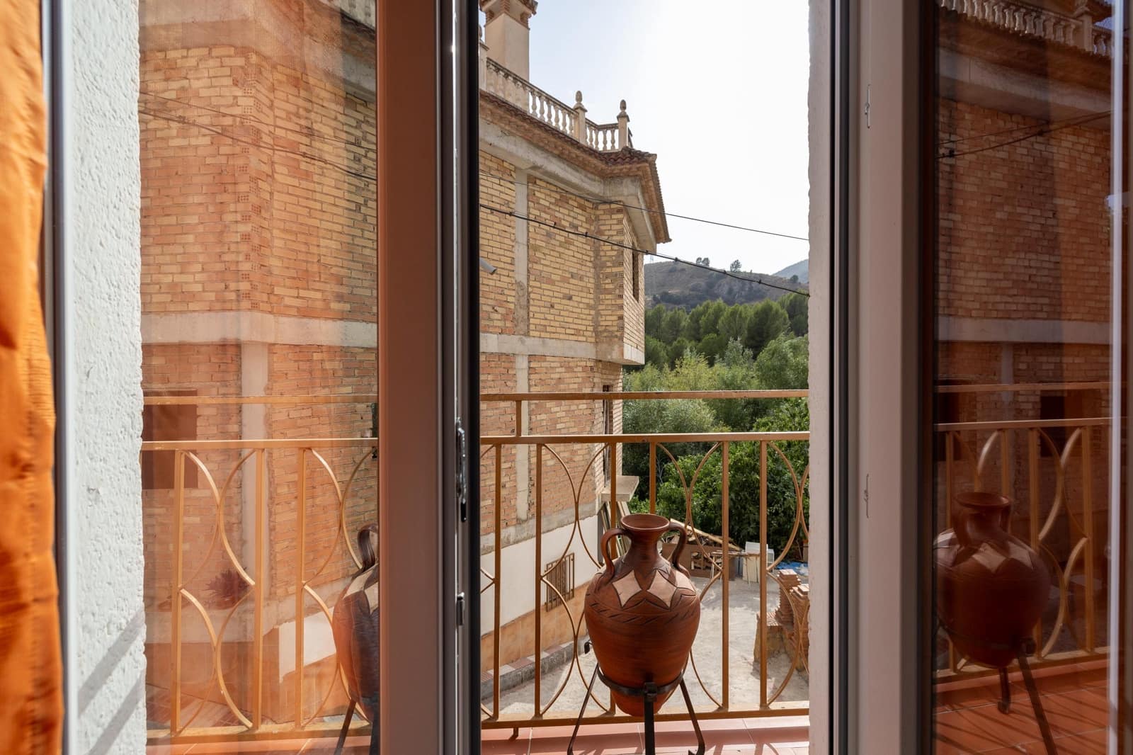 Casa de 3 habitaciones en Olivares en venta - 83.000 € (Ref: 9434204)