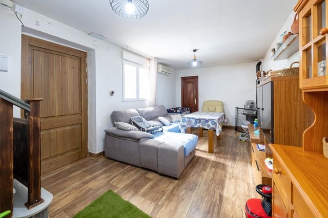 3 soveværelse Byhus til salg i Olivares, Moclín - € 83.000 (Ref: 9434204)