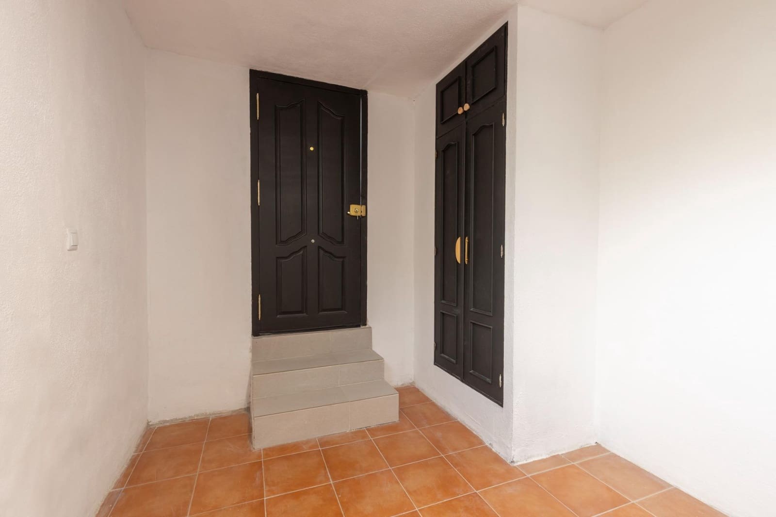 6 bedroom Townhouse for sale in Monachil - € 355,000 (Ref: 9434206)