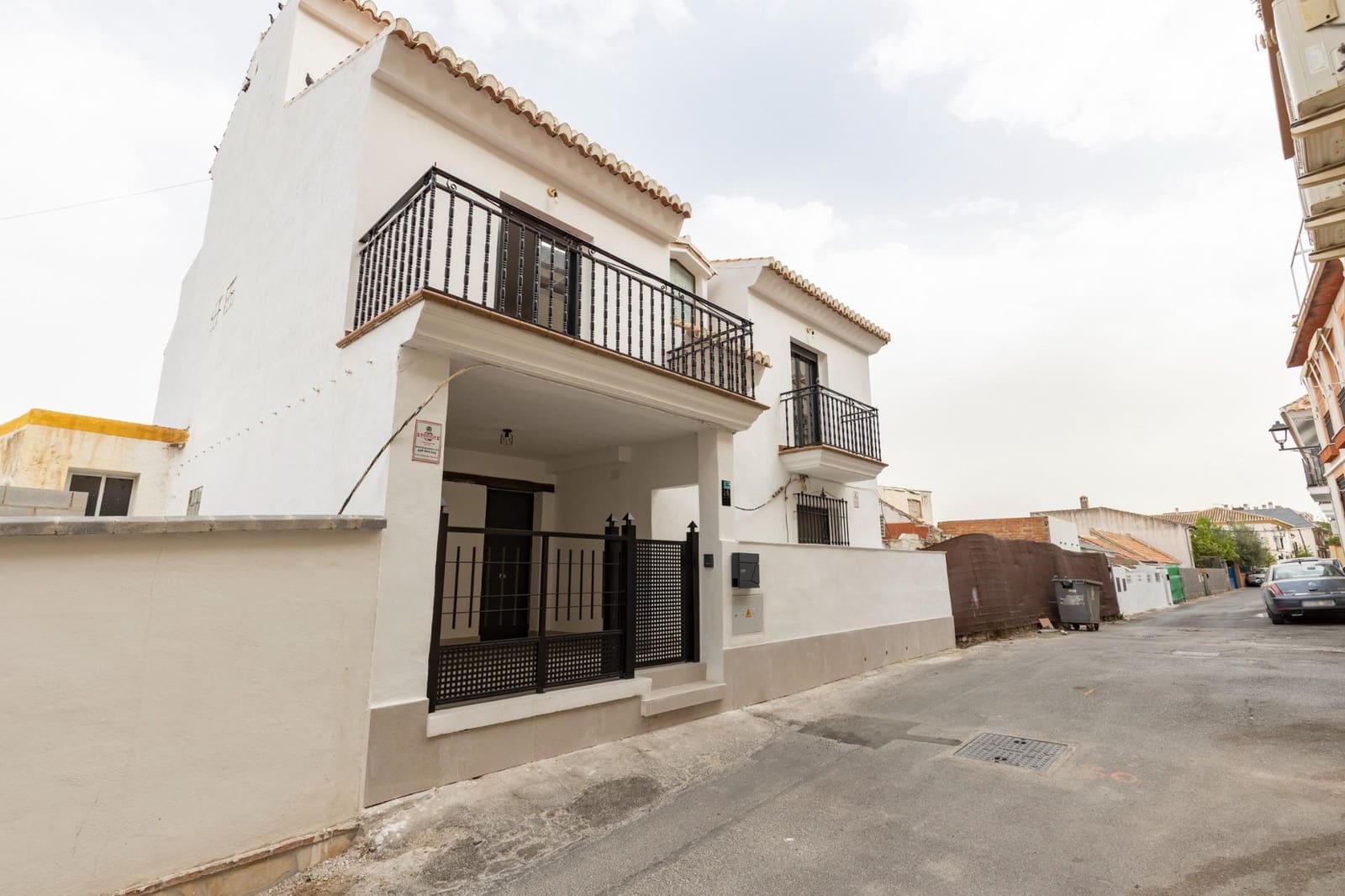 6 bedroom Townhouse for sale in Monachil - € 355,000 (Ref: 9434206)