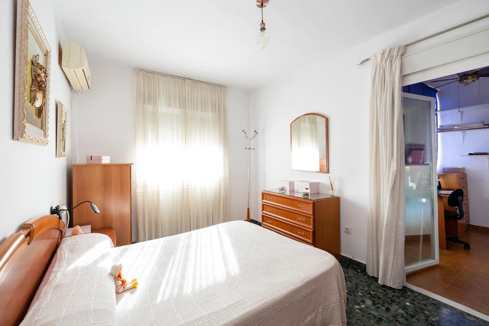 3 bedroom Townhouse for sale in Peligros with garage - € 205,000 (Ref: 9434210)