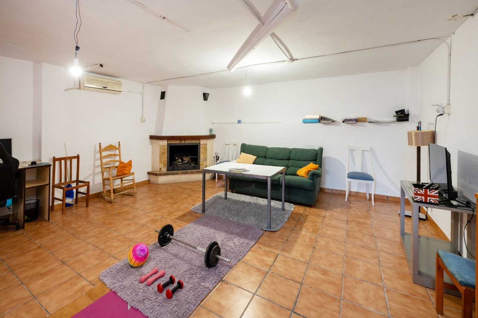 3 bedroom Townhouse for sale in Peligros with garage - € 205,000 (Ref: 9434210)