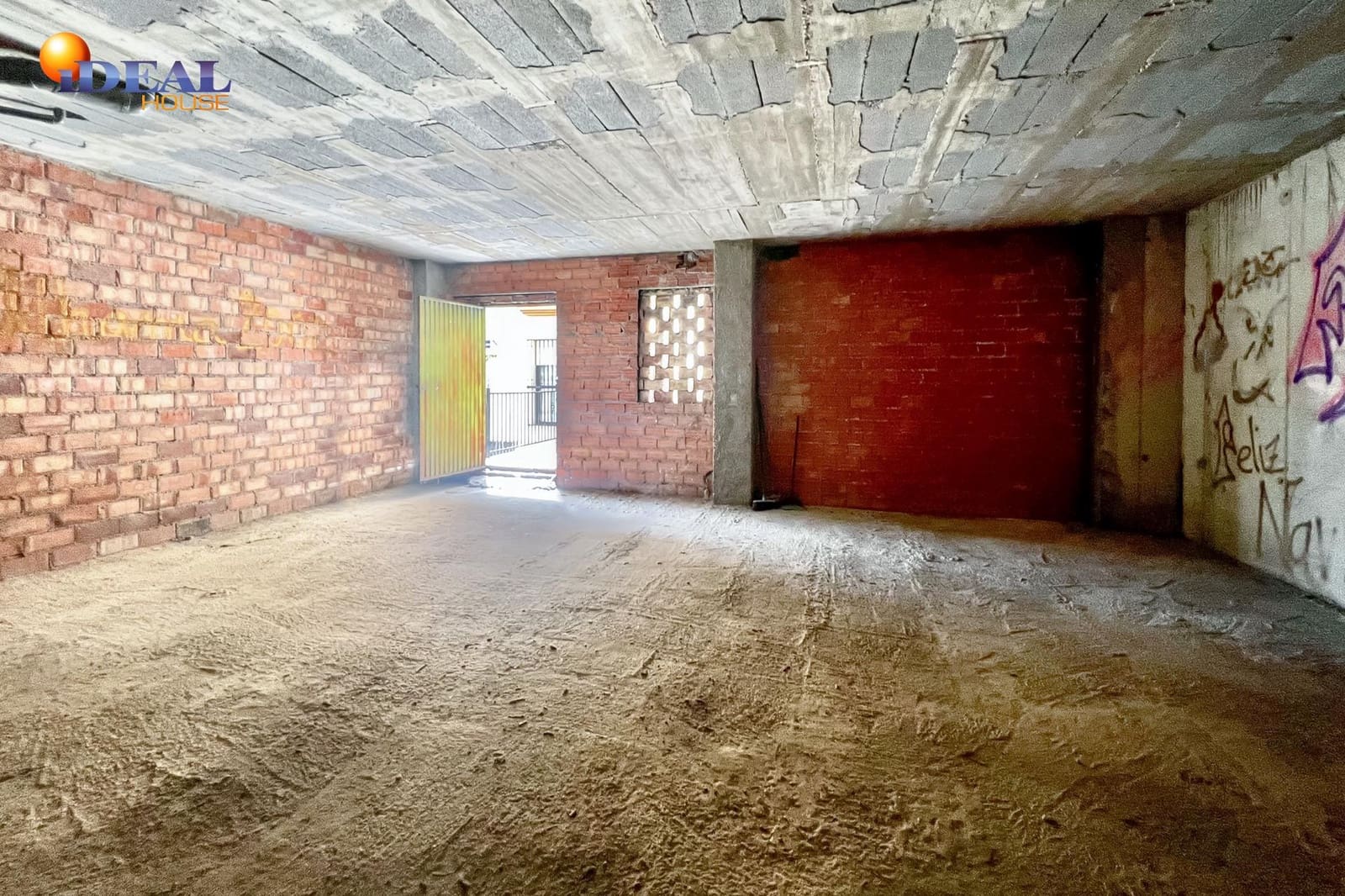 Kommersiell till salu i Alhama de Granada - 49 900 € (Ref: 9434211)