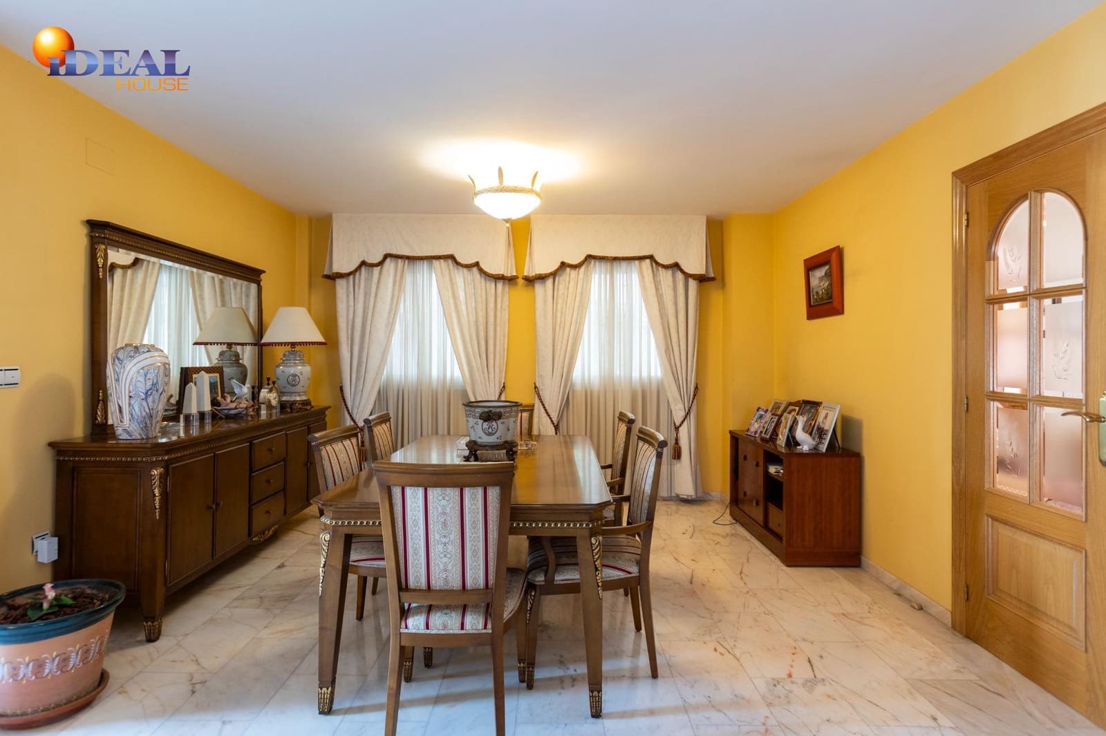 5 bedroom Villa for sale in Motril with pool garage - € 1,160,000 (Ref: 9434213)