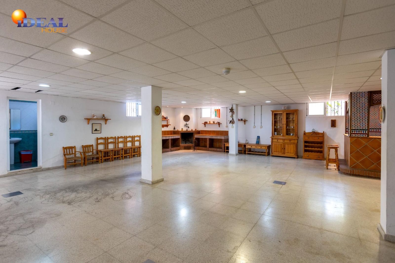 5 bedroom Villa for sale in Motril with pool garage - € 1,160,000 (Ref: 9434213)