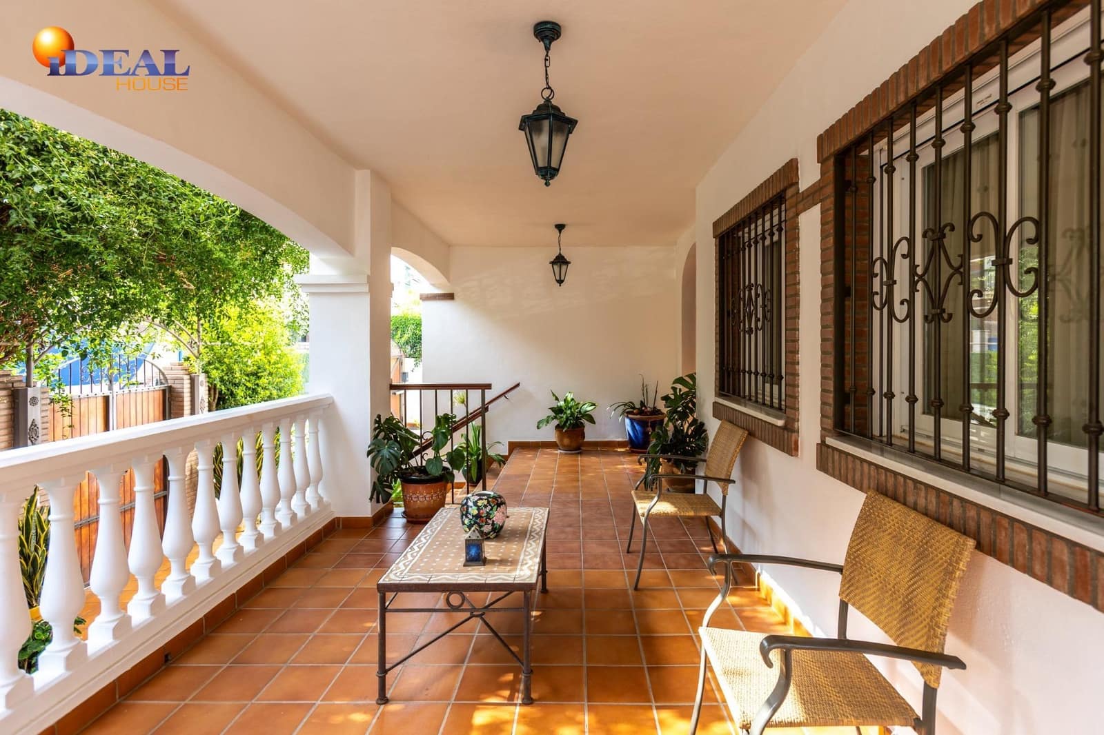 5 bedroom Villa for sale in Motril with pool garage - € 1,160,000 (Ref: 9434213)