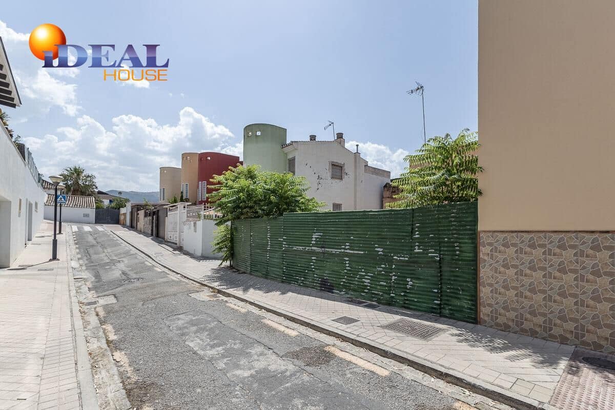 Terrain à Bâtir à vendre à Grenade ville - 75 000 € (Ref: 9434214)