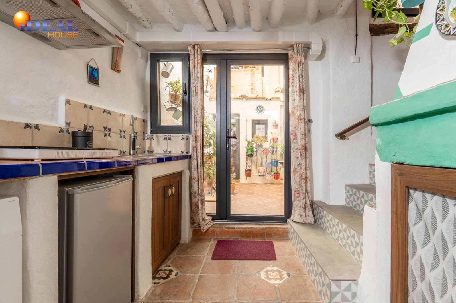 Adosado de 2 habitaciones en Nigüelas en venta - 230.000 € (Ref: 9434215)