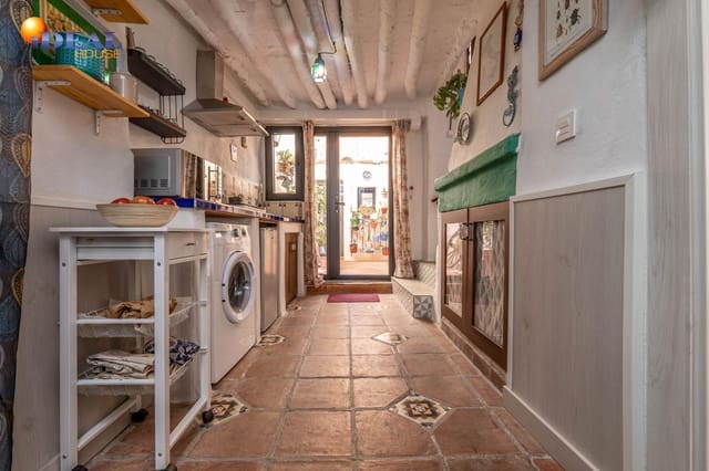 2 slaapkamer Rijtjeshuis te koop in Nigüelas - € 230.000 (Ref: 9434215)