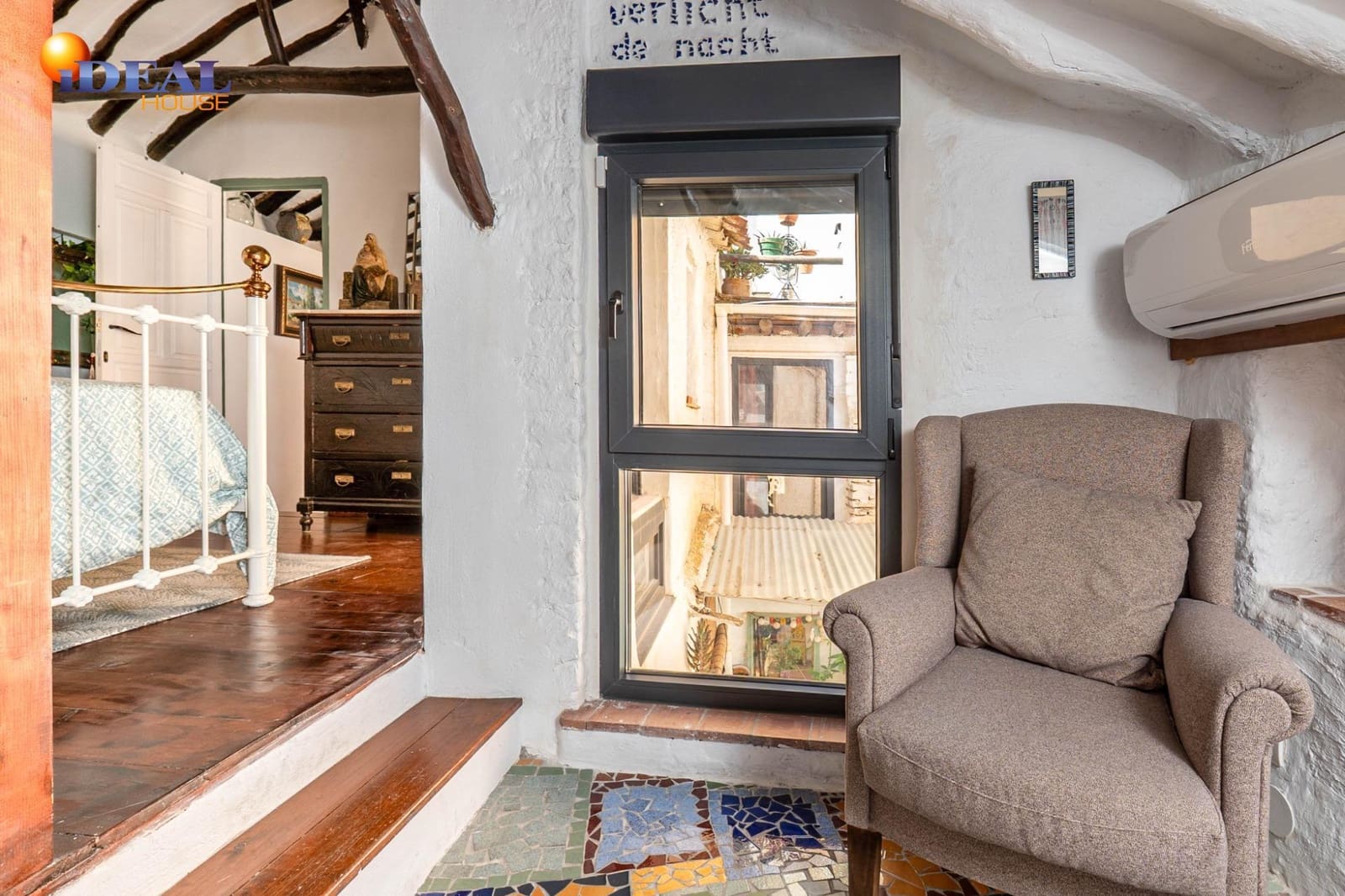 Adosado de 2 habitaciones en Nigüelas en venta - 230.000 € (Ref: 9434215)