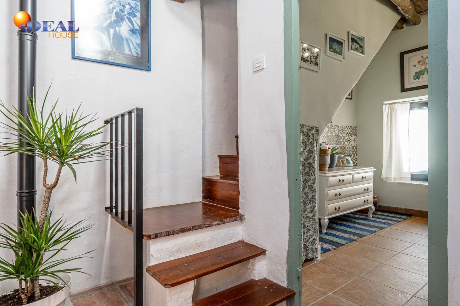 Adosado de 2 habitaciones en Nigüelas en venta - 230.000 € (Ref: 9434215)