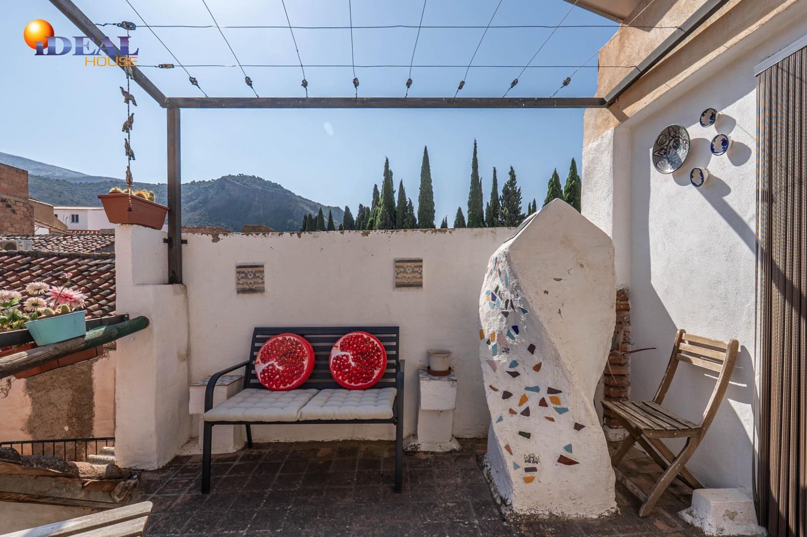 Adosado de 2 habitaciones en Nigüelas en venta - 230.000 € (Ref: 9434215)