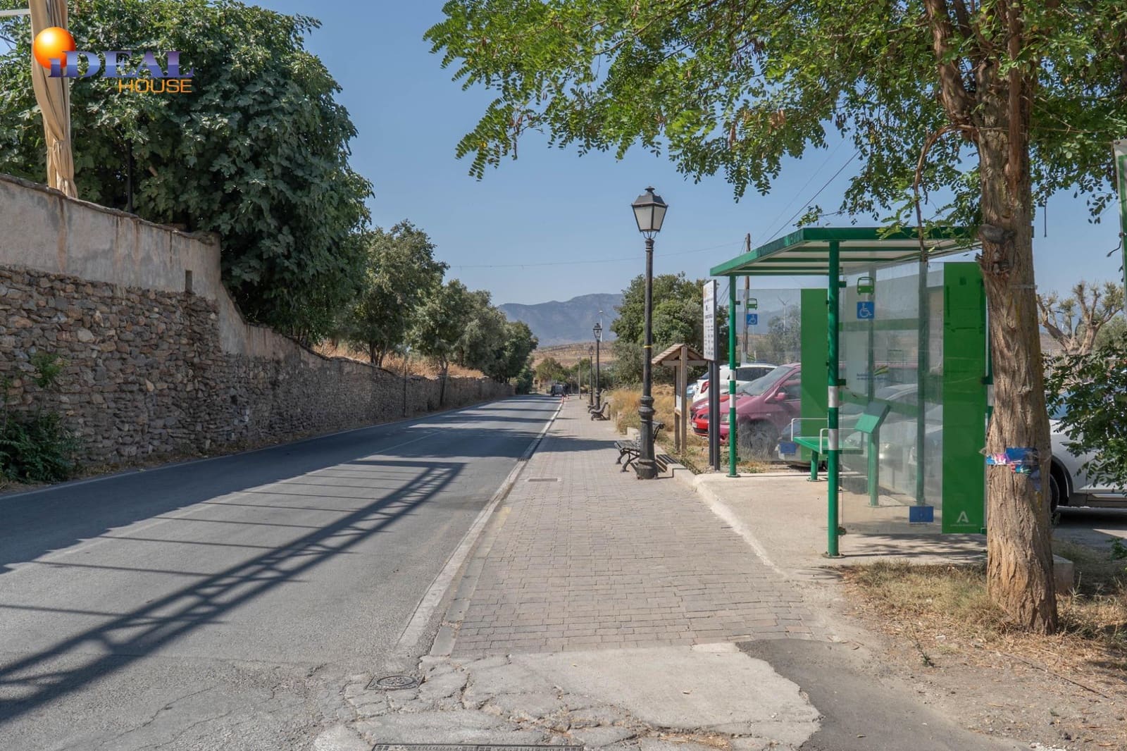 Adosado de 2 habitaciones en Nigüelas en venta - 230.000 € (Ref: 9434215)