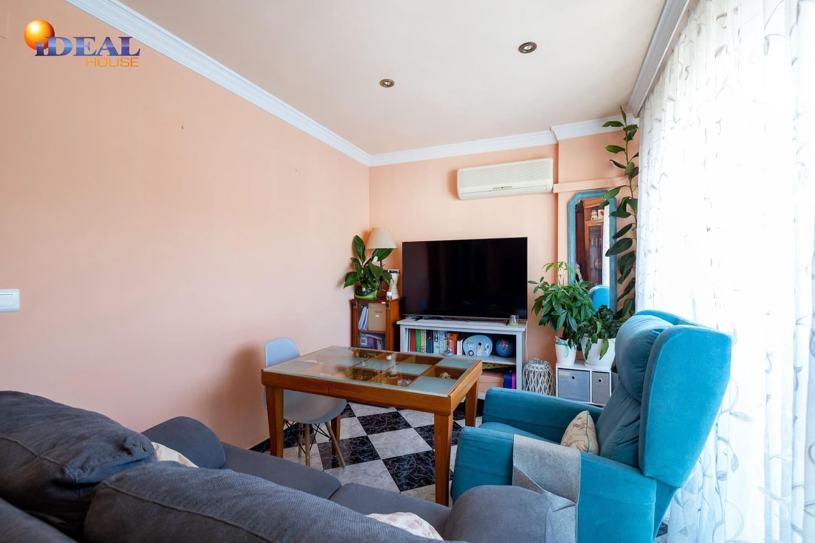 3 bedroom Flat for sale in Granada city - € 180,000 (Ref: 9434216)