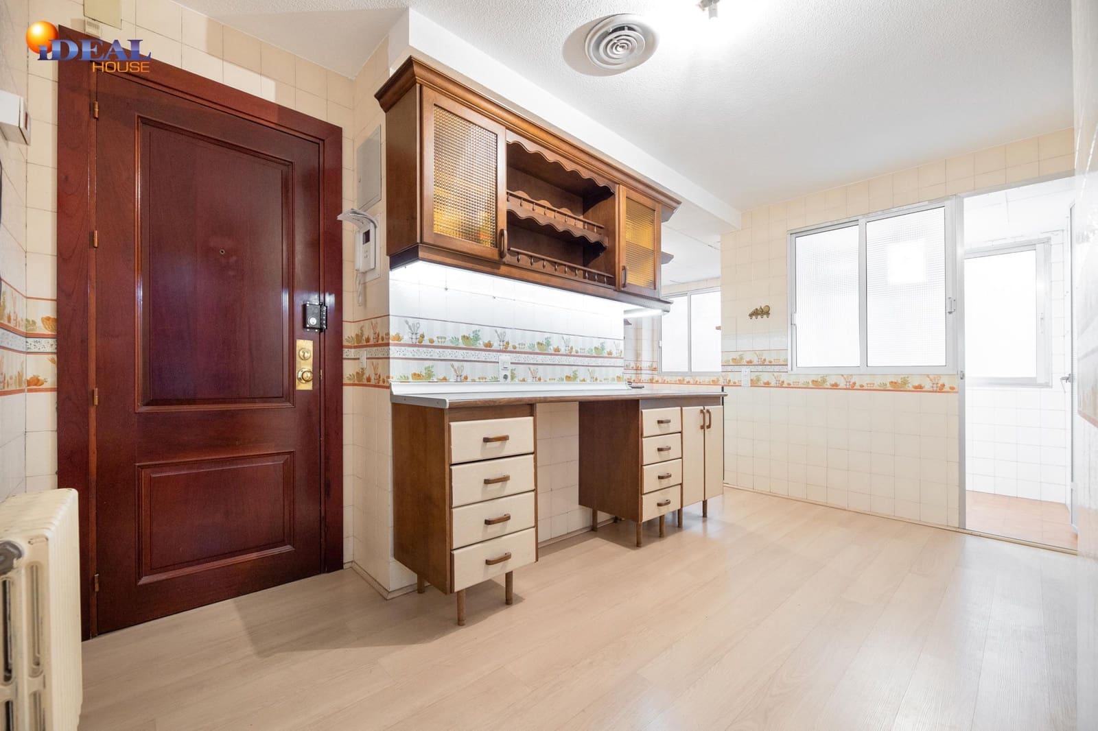 4 slaapkamer Flat te koop in Granada stad met zwembad - € 495.000 (Ref: 9434218)