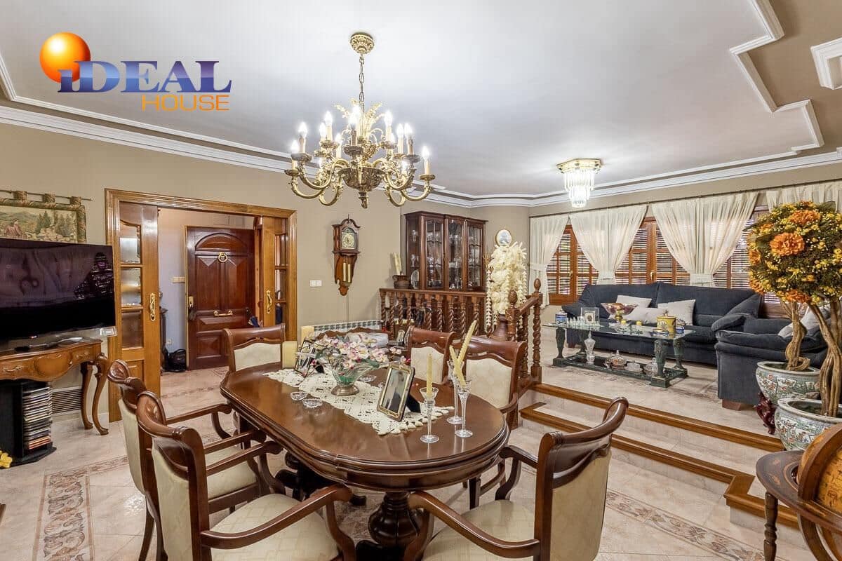 5 bedroom Villa for sale in Monachil with pool garage - € 619,000 (Ref: 9434219)