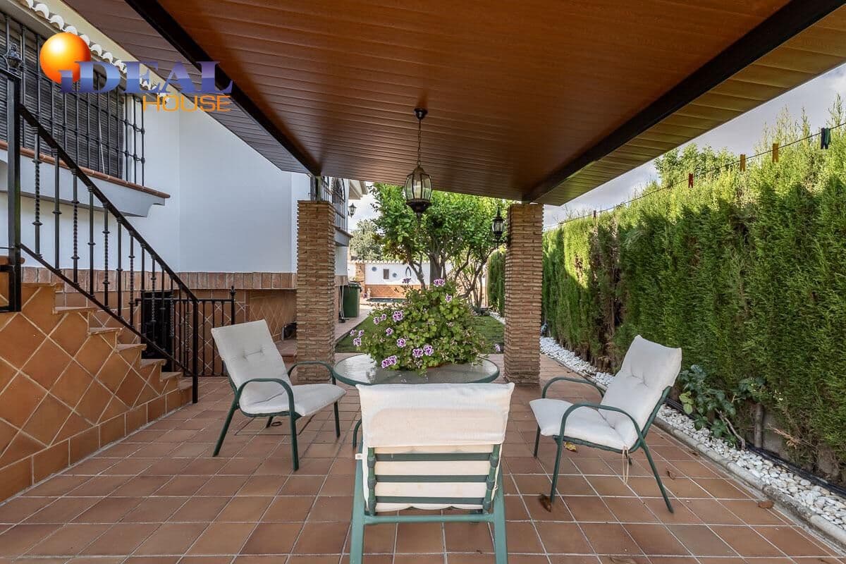 5 bedroom Villa for sale in Monachil with pool garage - € 619,000 (Ref: 9434219)