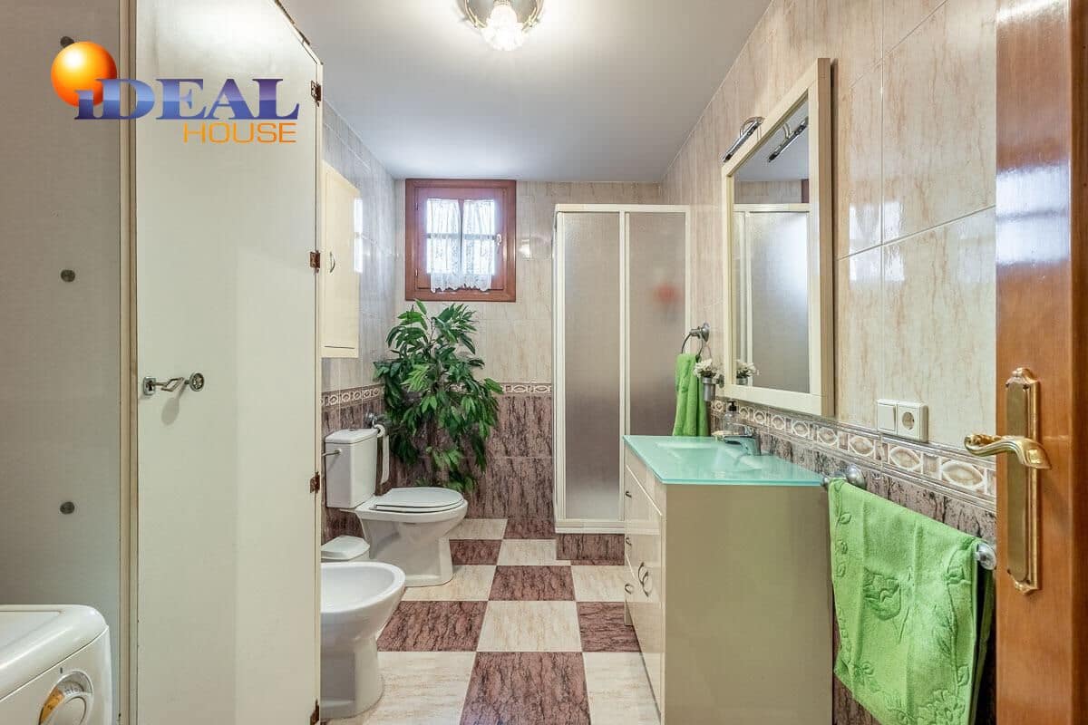 5 bedroom Villa for sale in Monachil with pool garage - € 619,000 (Ref: 9434219)