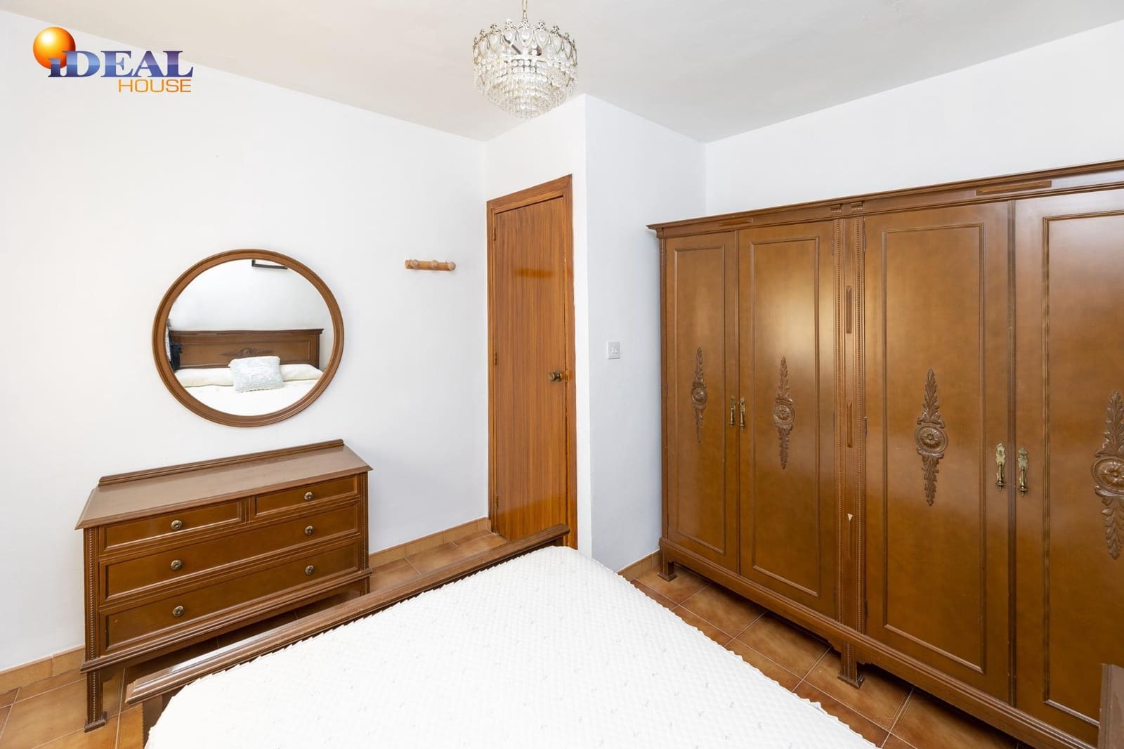 6 soverom Finca/Herregård til salgs i Colomera med garasje - € 129 000 (Ref: 9434221)