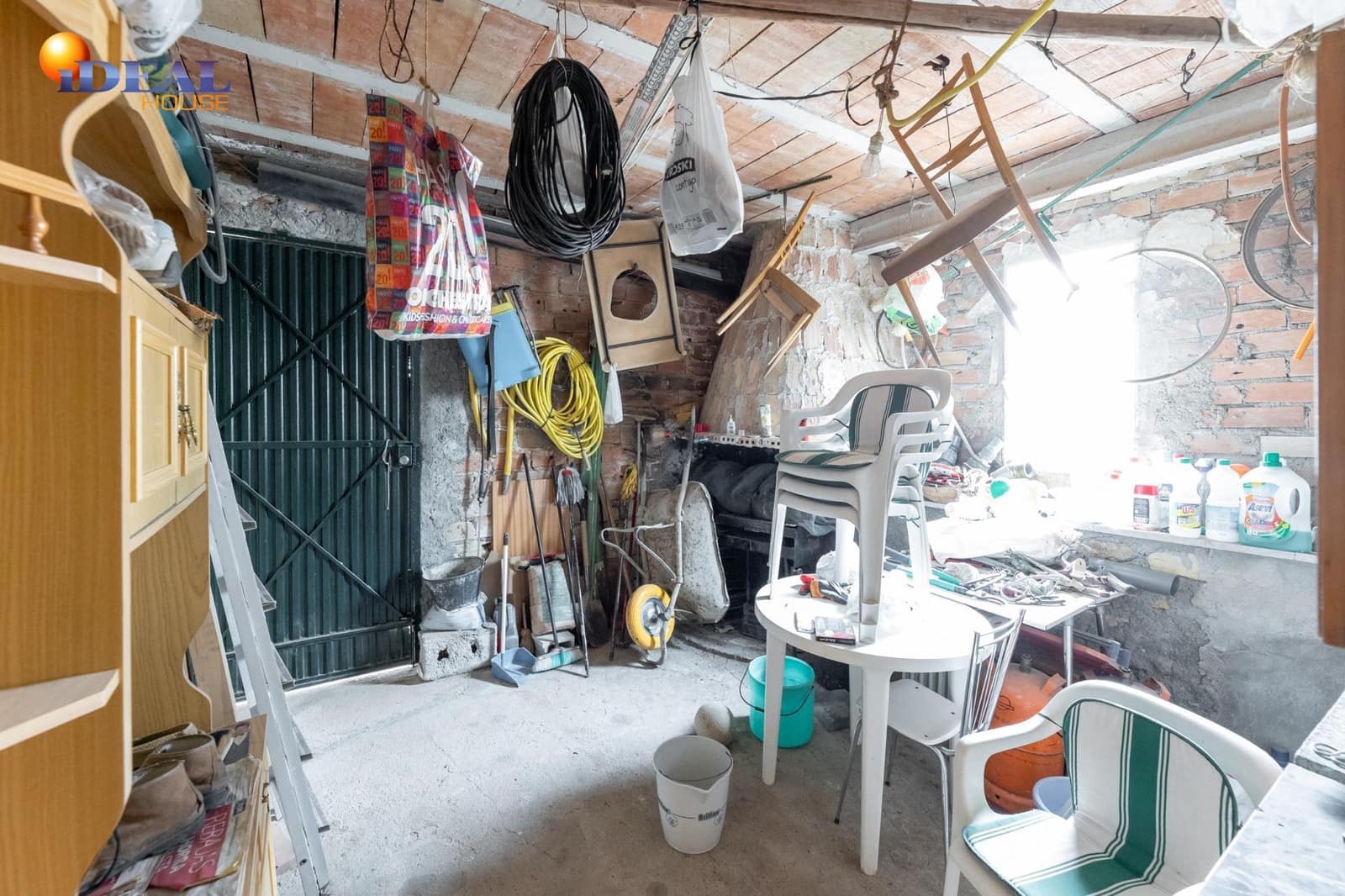 6 soverom Finca/Herregård til salgs i Colomera med garasje - € 129 000 (Ref: 9434221)